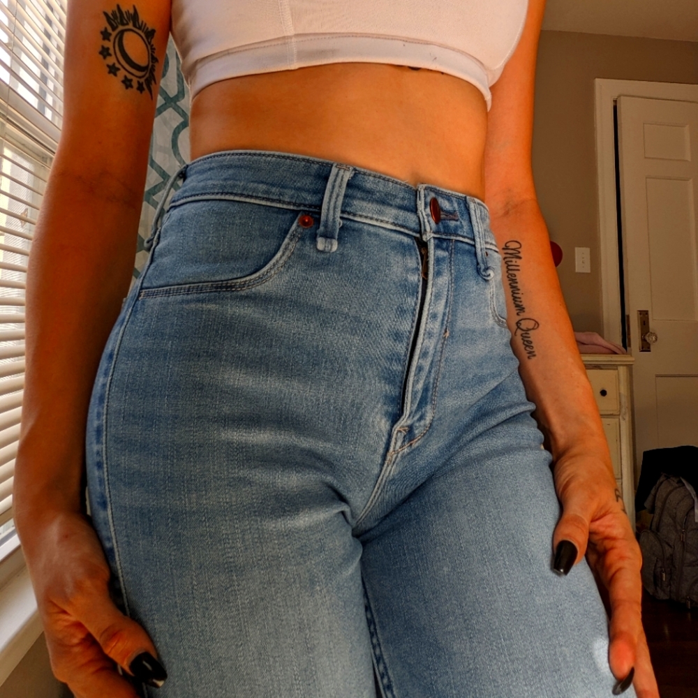 Jeans - Picture 2 of 2